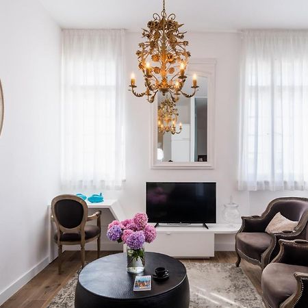 Ah Design Apartments Deluxe Opatija Exteriör bild