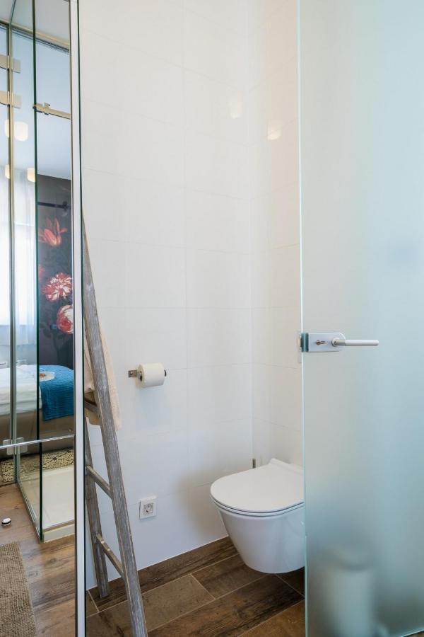 Ah Design Apartments Deluxe Opatija Exteriör bild