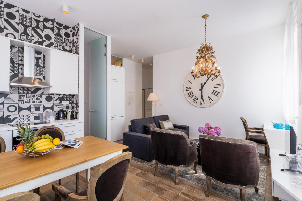 Ah Design Apartments Deluxe Opatija Exteriör bild